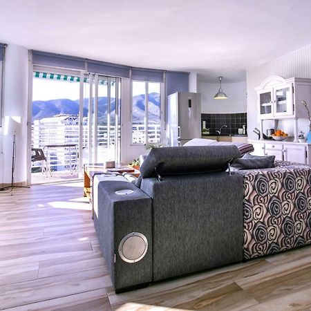 Apartamento Loft Pleno Centro, Vistas Fantasticas Τορρεμολίνος Εξωτερικό φωτογραφία