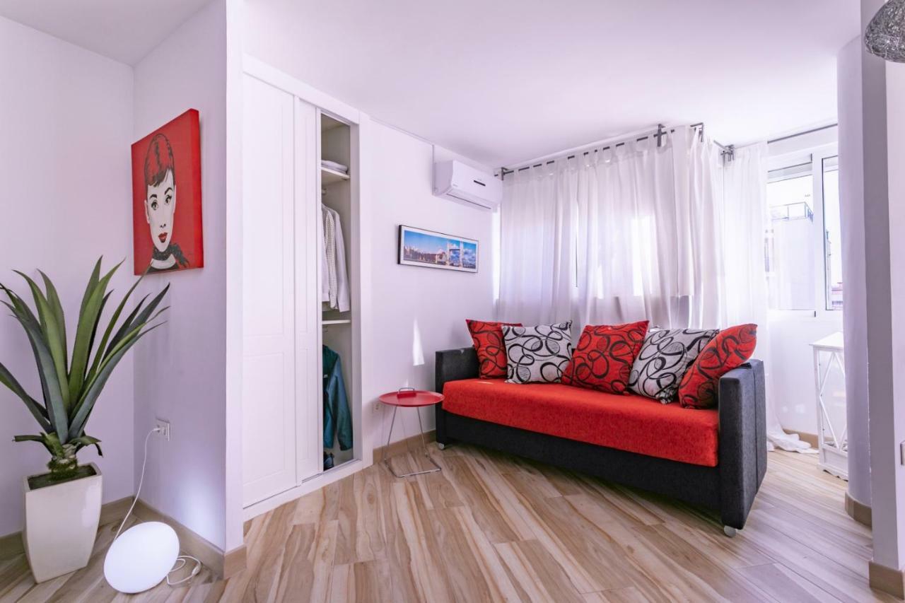 Apartamento Loft Pleno Centro, Vistas Fantasticas Τορρεμολίνος Εξωτερικό φωτογραφία