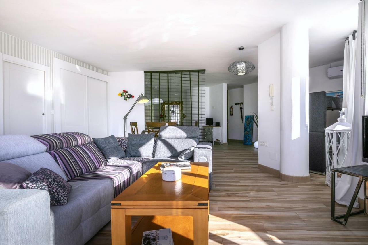 Apartamento Loft Pleno Centro, Vistas Fantasticas Τορρεμολίνος Εξωτερικό φωτογραφία
